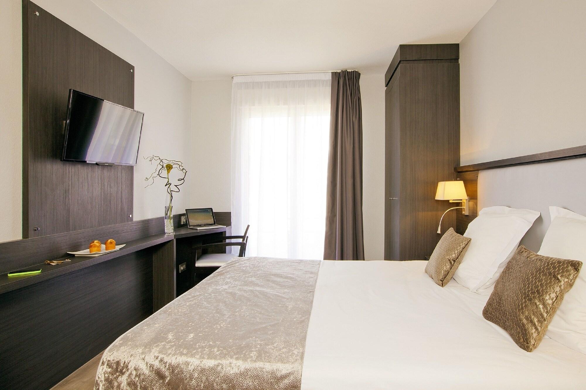 Sejours & Affaires Aix-En-Provence Mirabeau Aparthotel Exterior photo